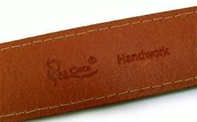 訂做寵物繩帶與皮具產(chǎn)品 真皮、烙印、時(shí)尚定制全攻略